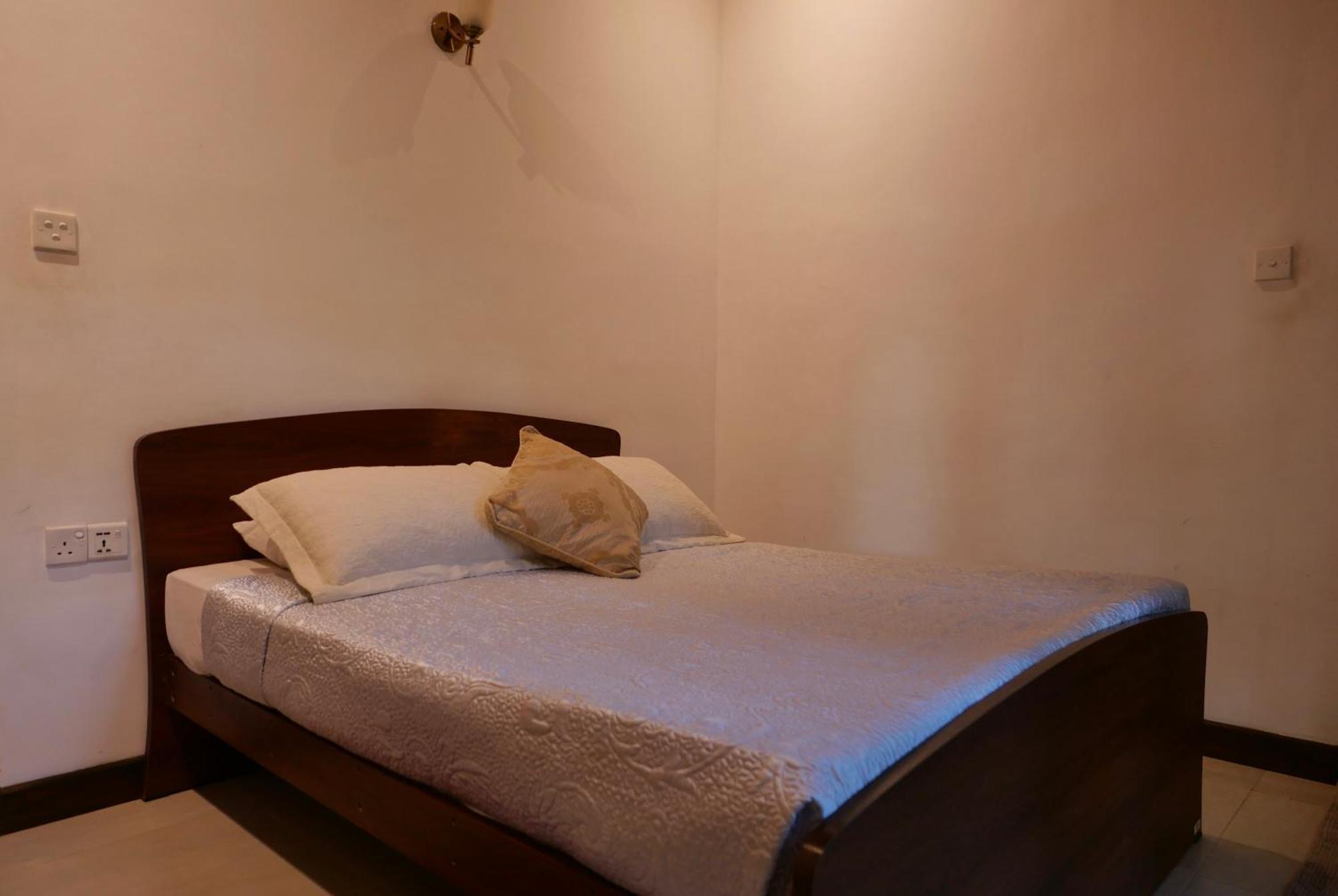 The Bliss Hostel Kandy Exterior photo