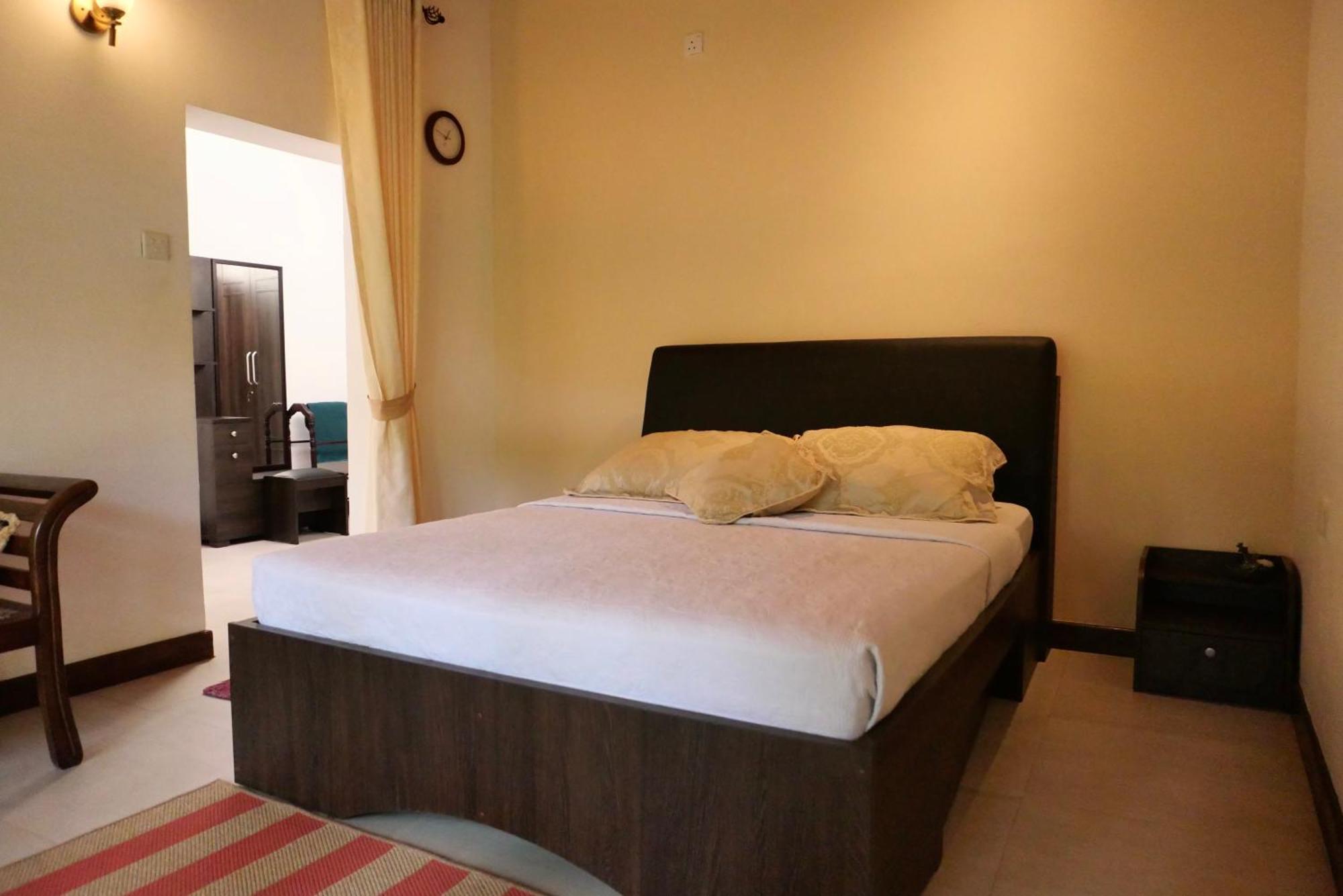 The Bliss Hostel Kandy Exterior photo